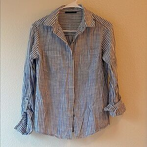 (3 for $19) Women Blue and White Striped Button-Up Shirt. Size 6